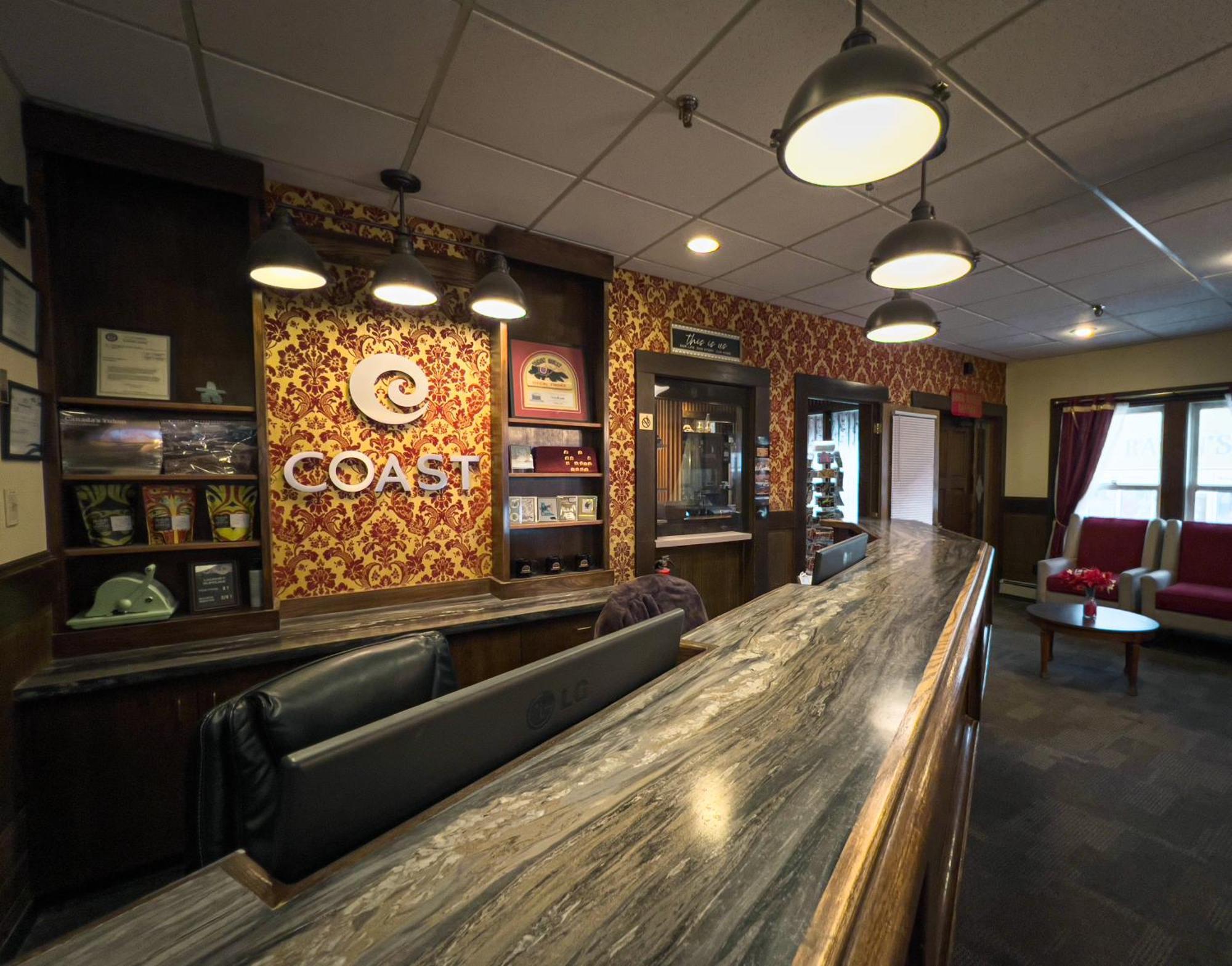 The Downtown, A Coast Hotel Dawson City Exterior photo