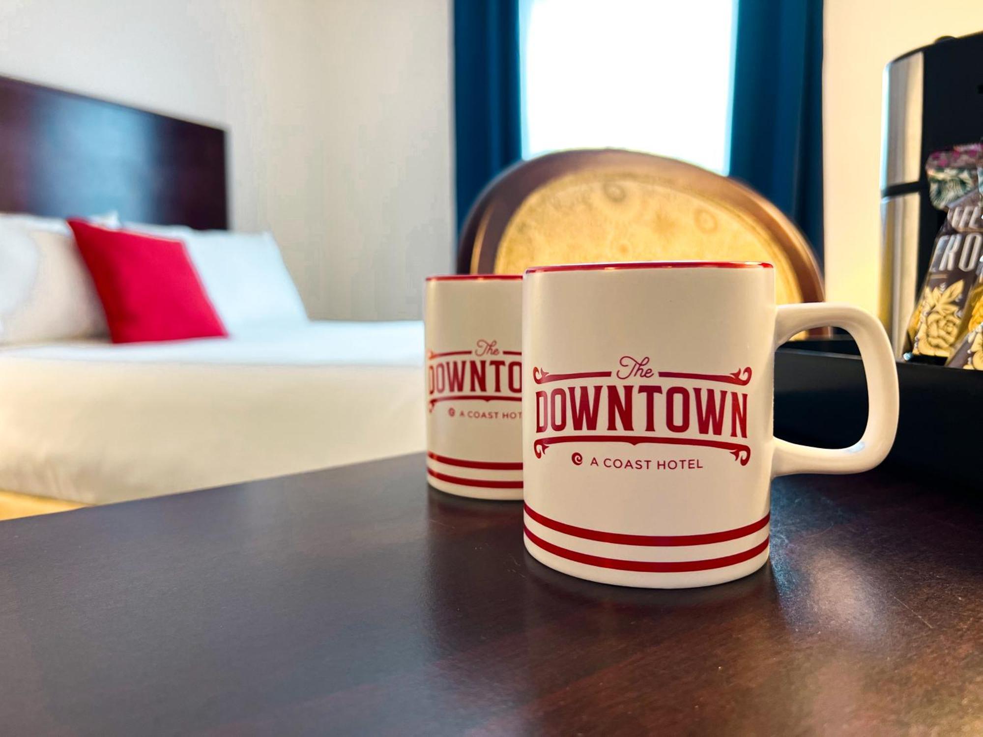 The Downtown, A Coast Hotel Dawson City Exterior photo